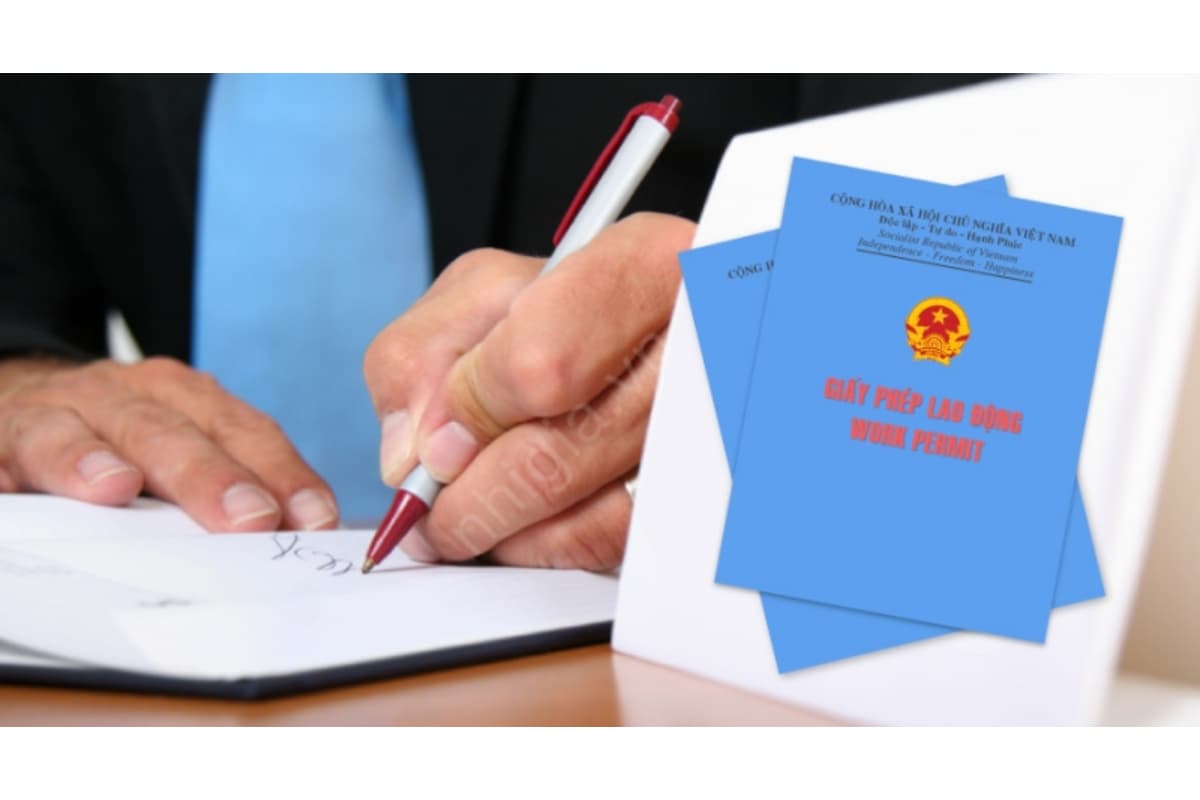 Người nước ngoài làm việc tại Việt Nam với thời hạn dưới 03 tháng thì có cần phải xin giấy phép lao động không?