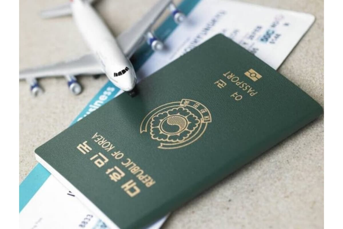 Thủ tục cho người Hàn Quốc nhập cảnh vào Việt Nam 2025
