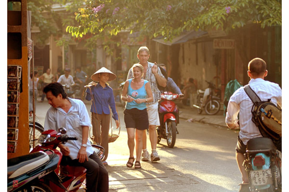 Các trường hợp người nước ngoài bị trục xuất khỏi Việt Nam theo quy định